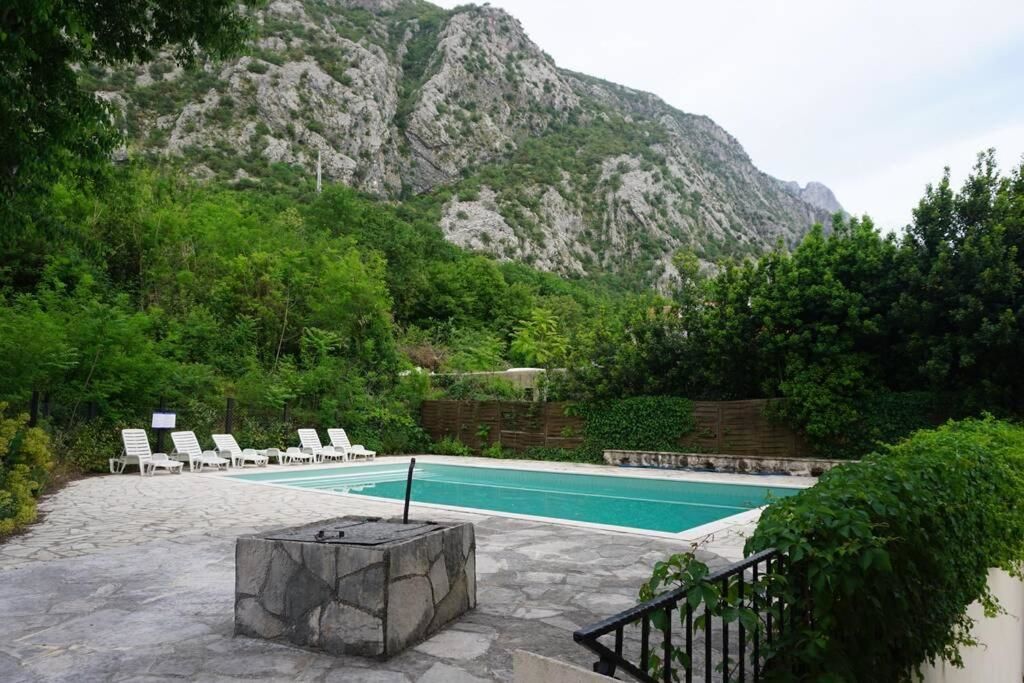 Апартаменты 1bd Authentic Dobrota Stone House Apt No.4 Доброта-22